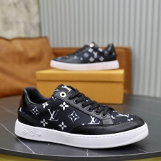 Louis Vuitton Low Shoes